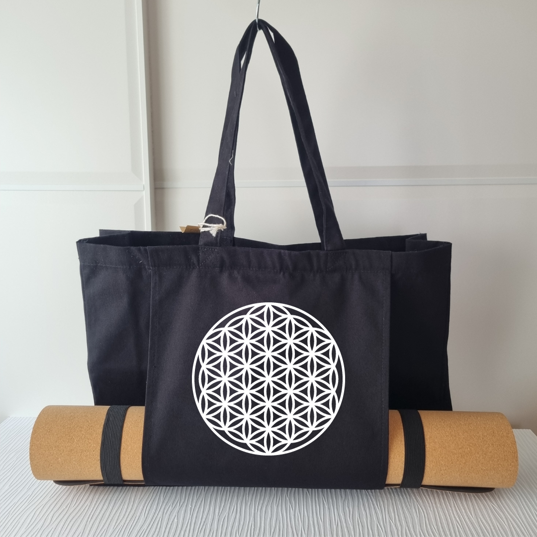 personalisierbare Yogatasche mit Blume des Lebens Motiv und Yogamatte